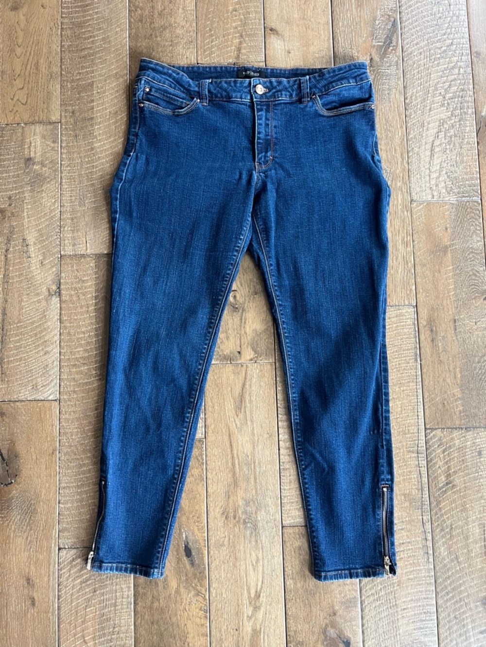 White House Black Market Ankle Jeans